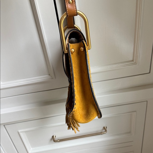 Chloe boho crossbody suede bag - Picture 6 of 12